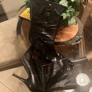 Bebe boots